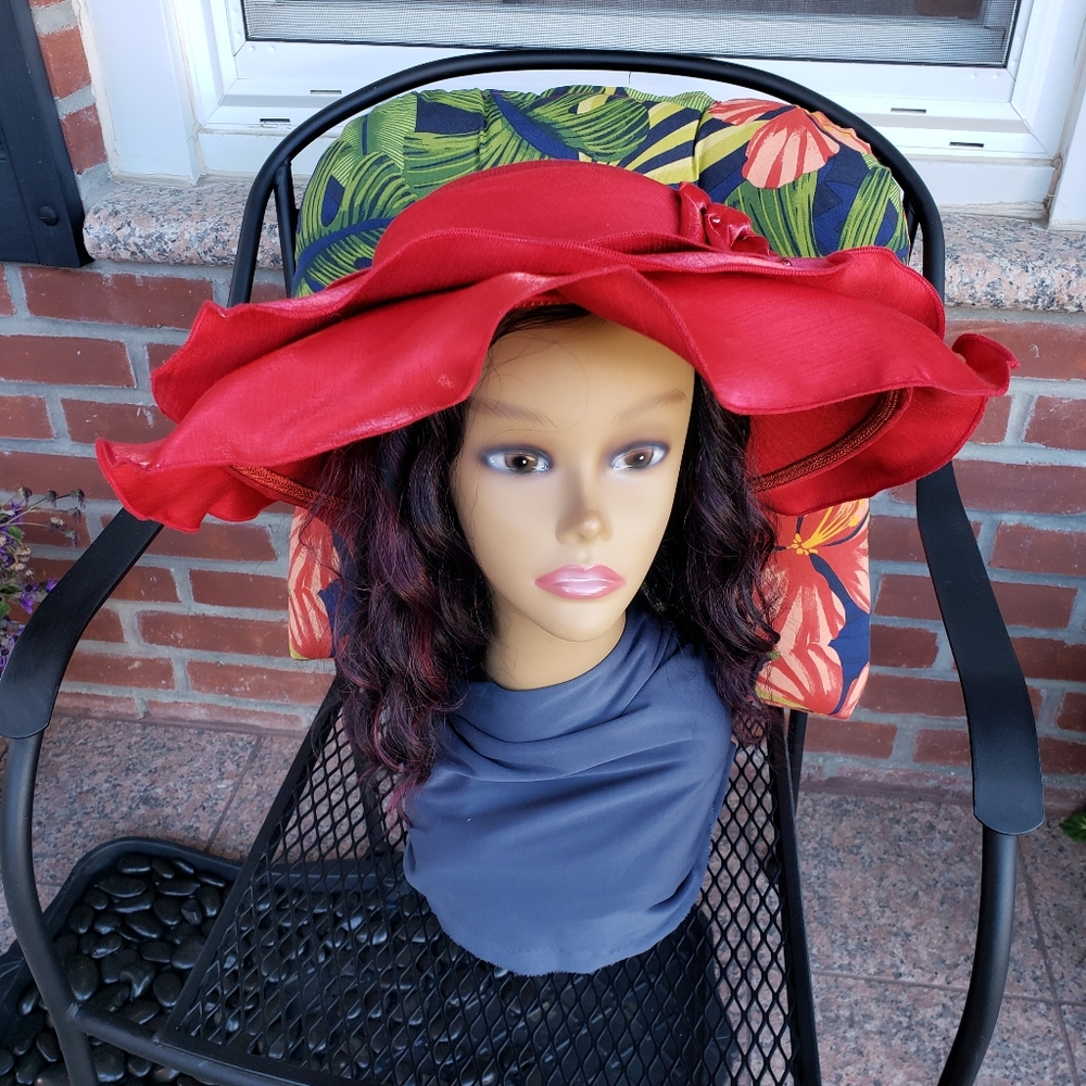 Women's hat